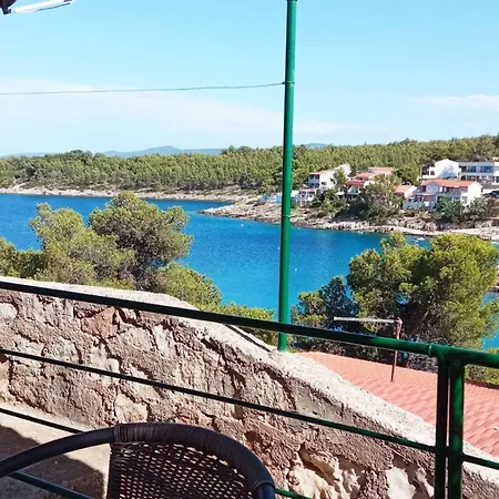 By The Sea Basina, Hvar - 4620 Basina