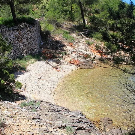 아파트 By The Sea Basina, Hvar - 4620 Basina