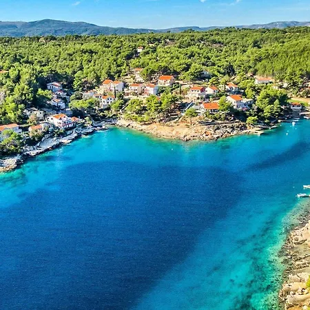 By The Sea Basina, Hvar - 4620 Basina