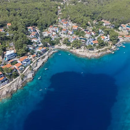 アパート By The Sea Basina, Hvar - 4620 Basina